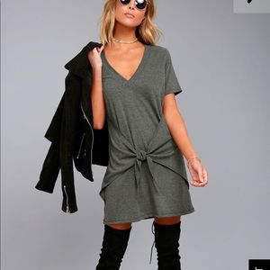 LIVE IN LOVE GREY KNOTTED SHIRT DRESS